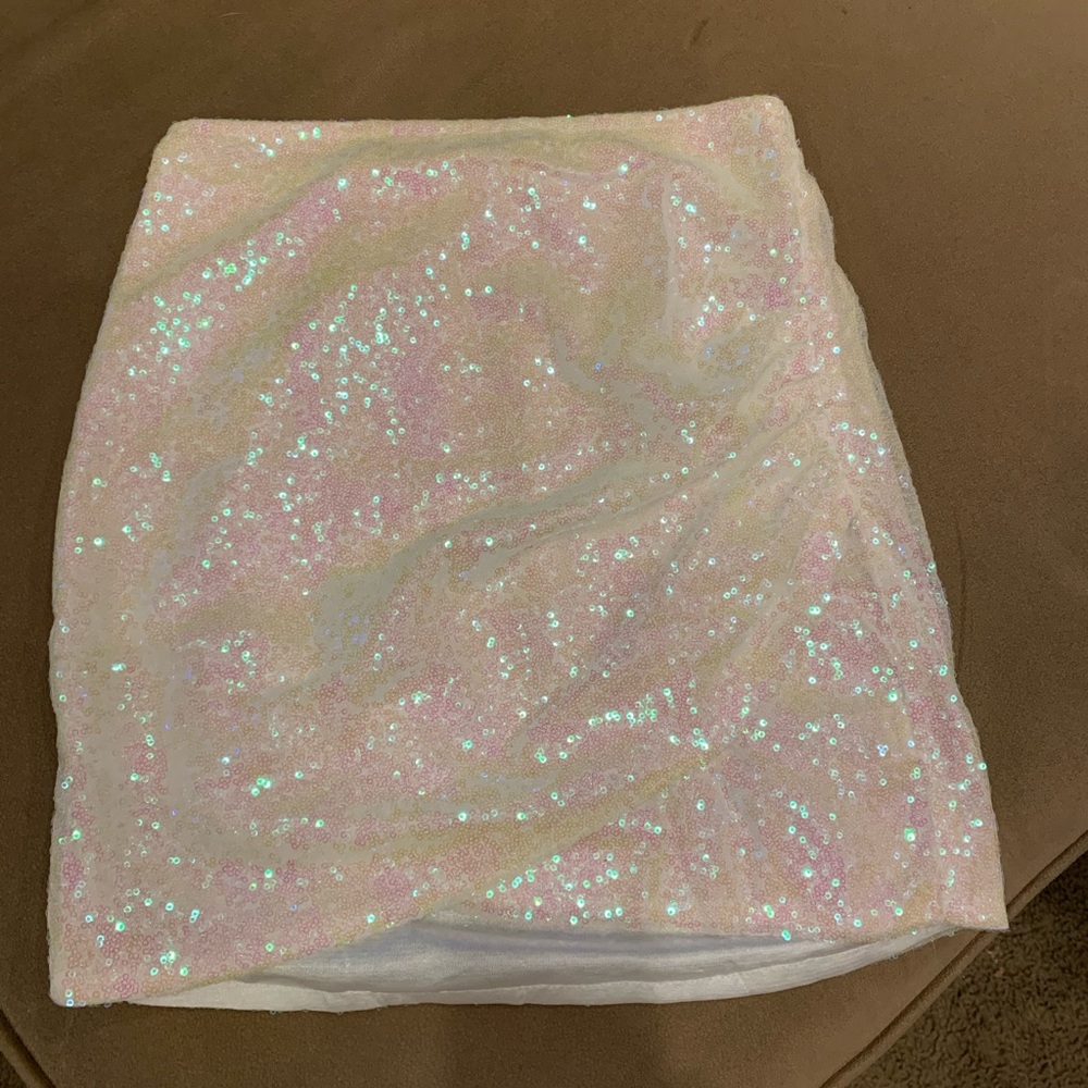 White sequin skirt